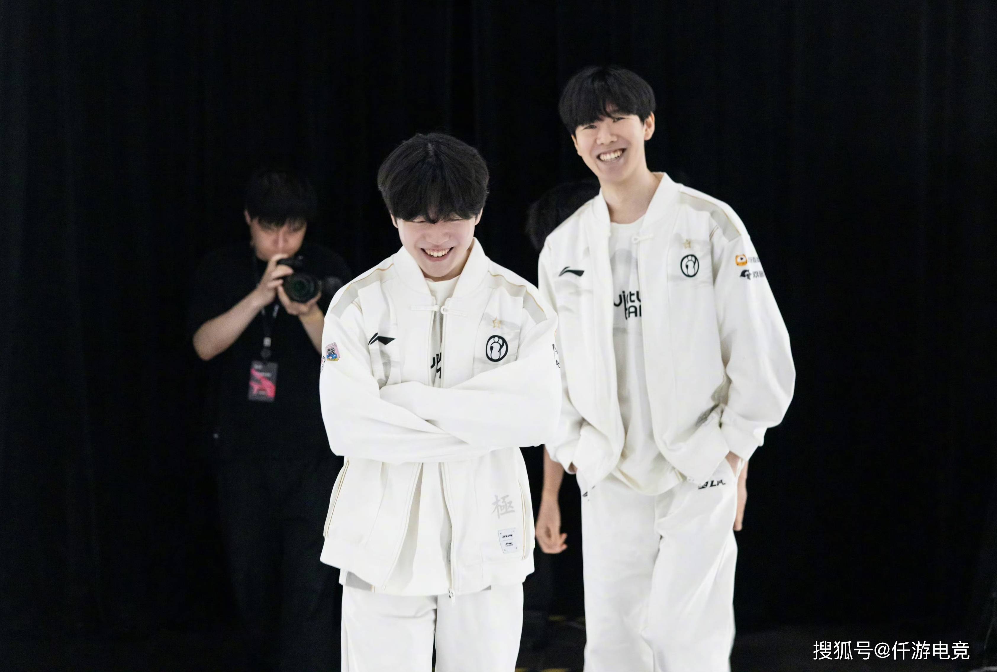 中路的灵活 中路的灵活